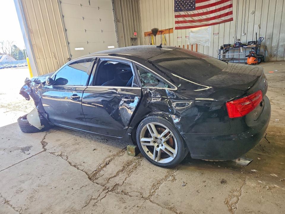 42040516 :رقم المزاد ، WAUGFAFC1FN044330 vin ، 2015 Audi A6 مزاد بيع