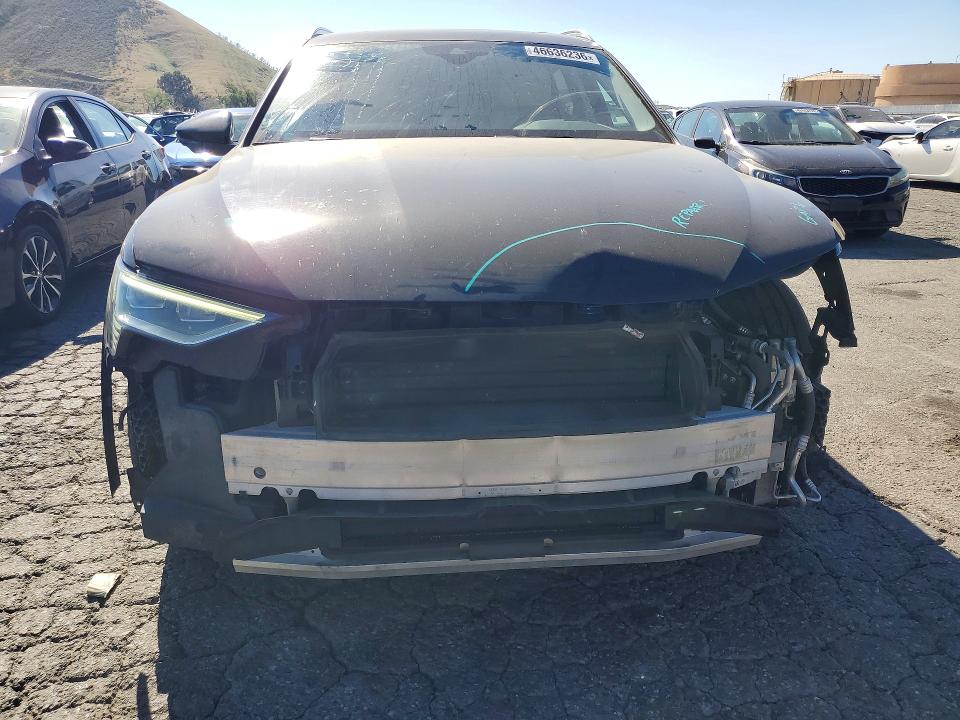 46636236 :رقم المزاد ، WA1LAAGE9KB008892 vin ، 2019 Audi E-tron مزاد بيع