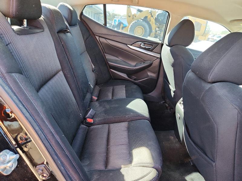 Продажа на аукционе авто 2019 Nissan Maxima, vin: 1N4AA6AV6KC383643, номер лота: 45927416