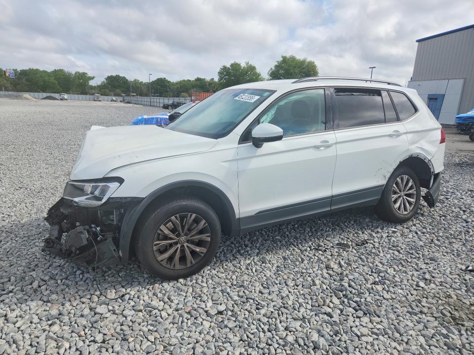 2020 Volkswagen Tiguan მანქანა იყიდება აუქციონზე, vin: 3VV1B7AX6LM141175, აუქციონის ნომერი: 46222356