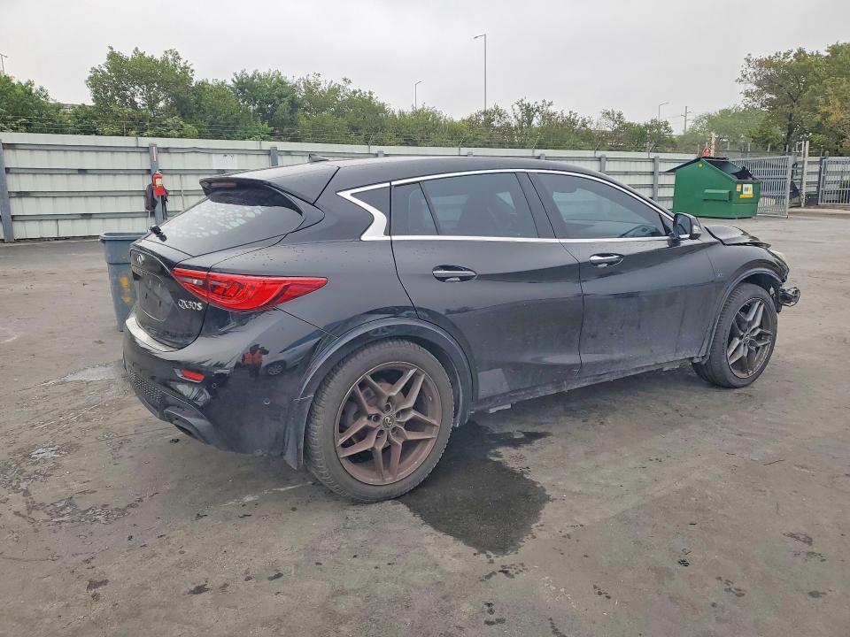 78967075 :رقم المزاد ، SJKCH5CP2HA021172 vin ، 2017 Infiniti Qx30 مزاد بيع