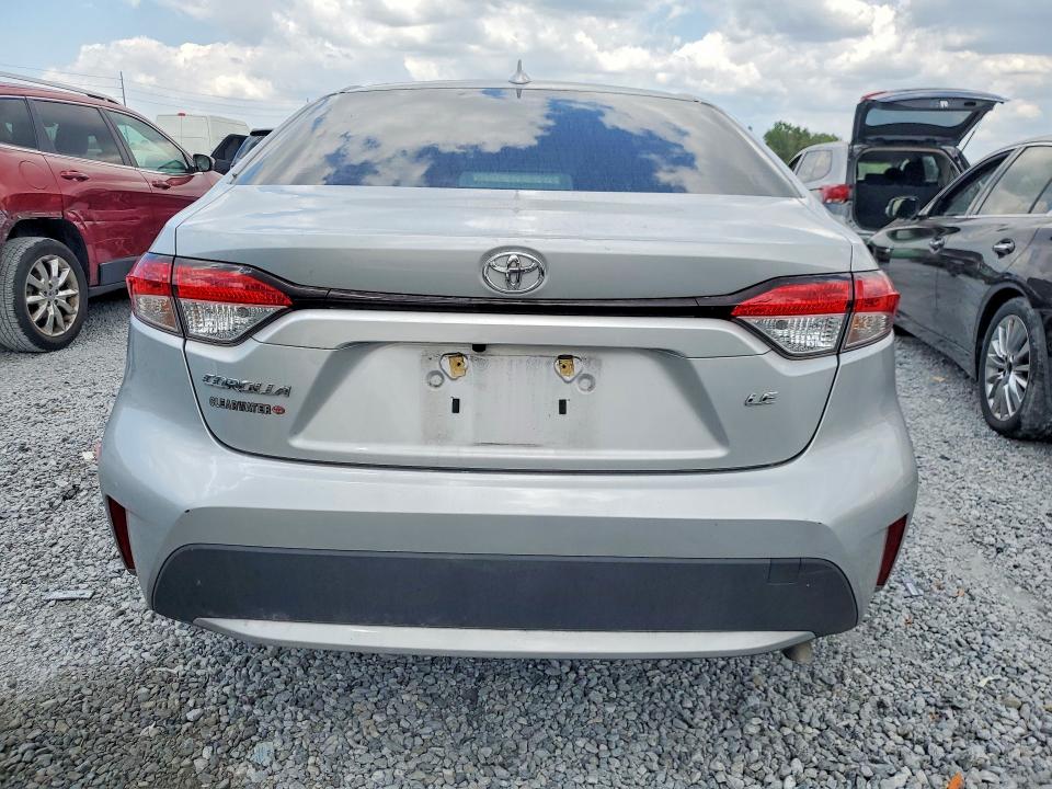 Продаж на аукціоні авто 2022 Toyota Corolla, vin: JTDEPMAEXNJ221335, номер лоту: 47121346