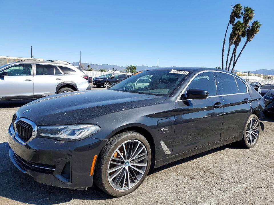 2022 Bmw 530e მანქანა იყიდება აუქციონზე, vin: WBA13AG00NCK78603, აუქციონის ნომერი: 79106695