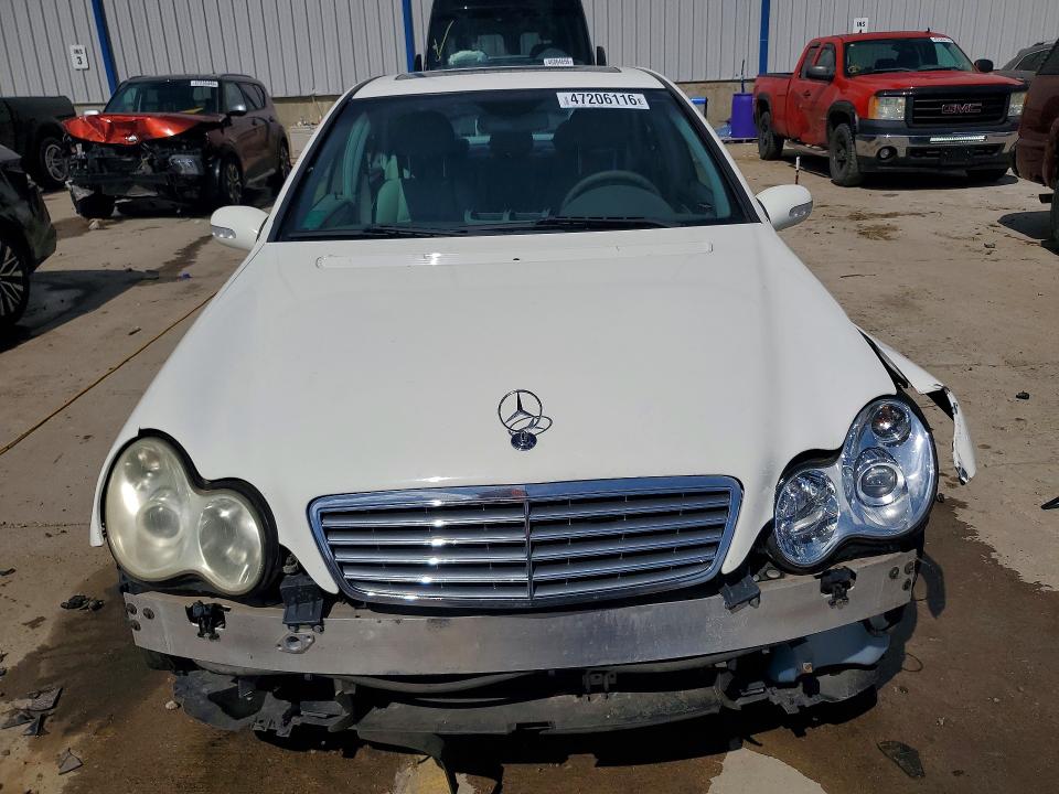 47206116 :رقم المزاد ، WDBRF84J64F457033 vin ، 2004 Mercedes-benz C مزاد بيع