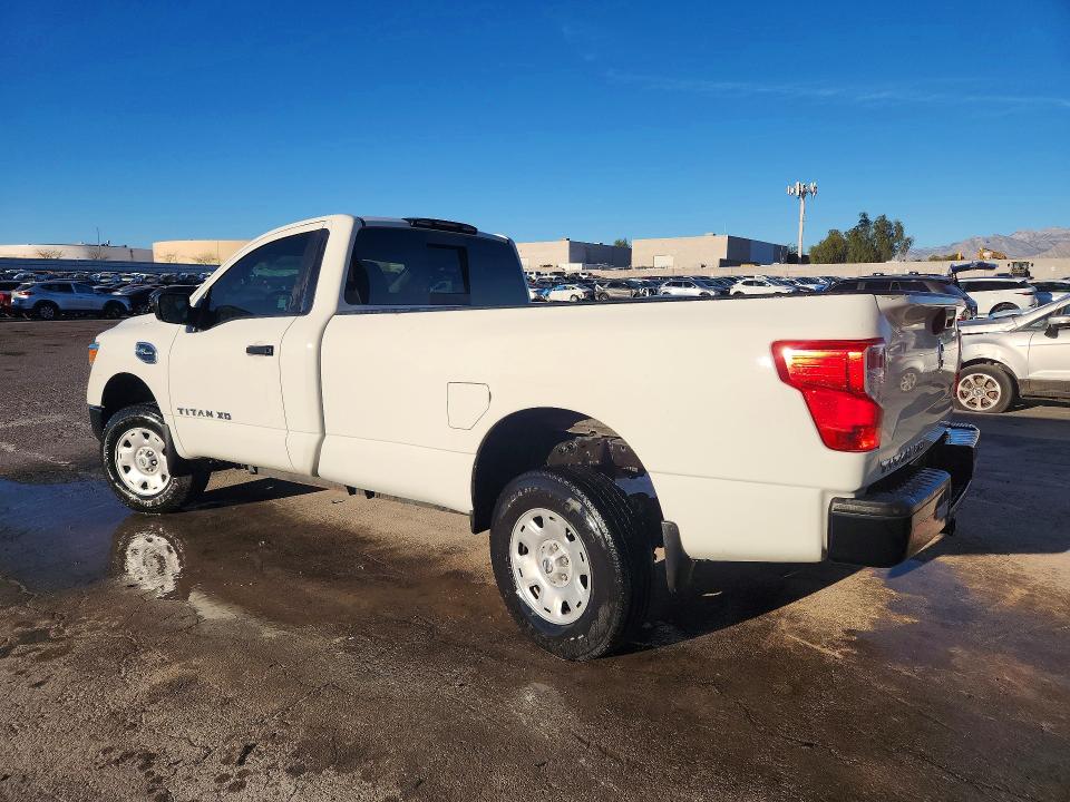 45545356 :رقم المزاد ، 1N6AA1R96HN568533 vin ، 2017 Nissan Titan Xd مزاد بيع