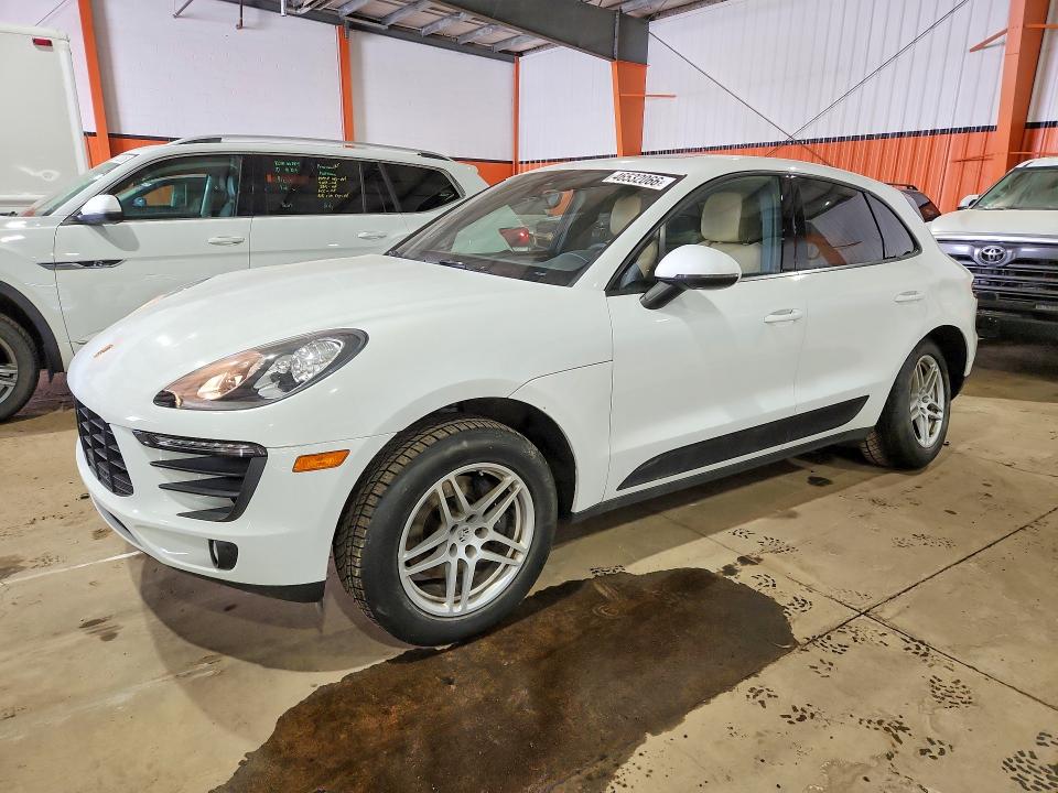 Auction sale of the 2017 Porsche Macan 4dr Awd, vin: WP1AA2A52HLB07664, lot number: 46532066