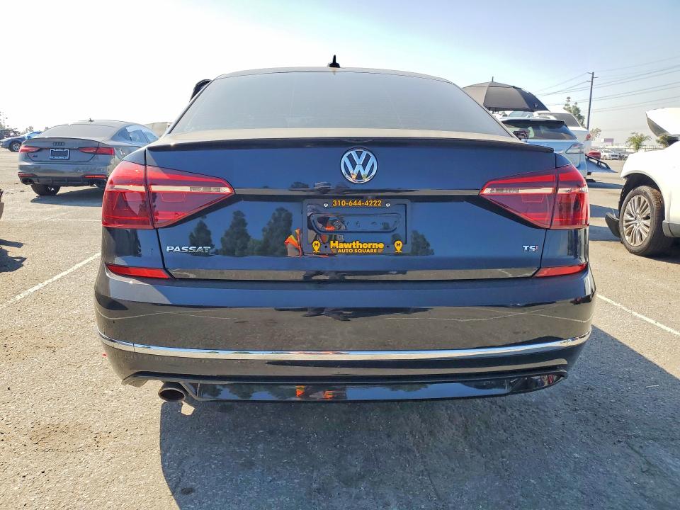 46731236 :رقم المزاد ، 1VWAA7A33JC028357 vin ، 2018 Volkswagen Passat مزاد بيع