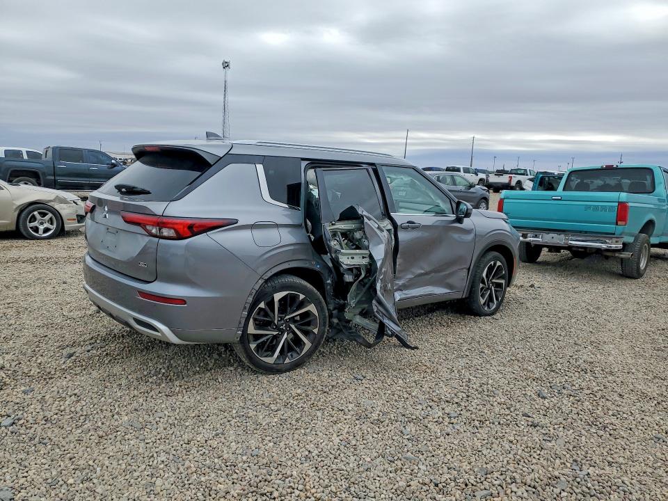 Продаж на аукціоні авто 2022 Mitsubishi Outlander, vin: JA4J3VA88NZ090749, номер лоту: 47833496