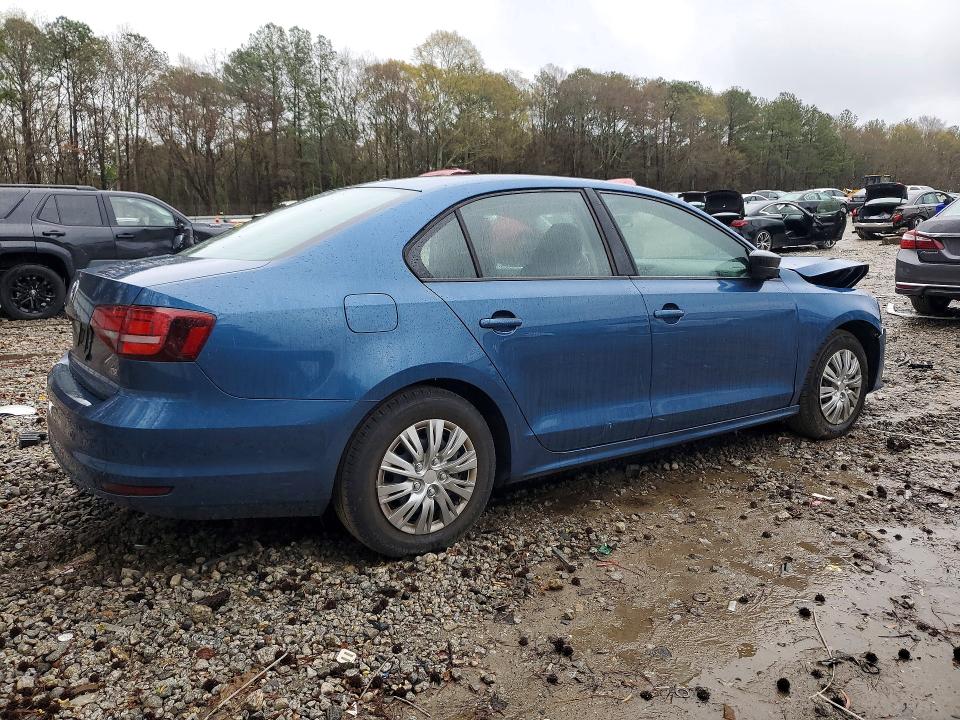 45678306 :رقم المزاد ، 3VW267AJ1GM414917 vin ، 2016 Volkswagen Jetta مزاد بيع