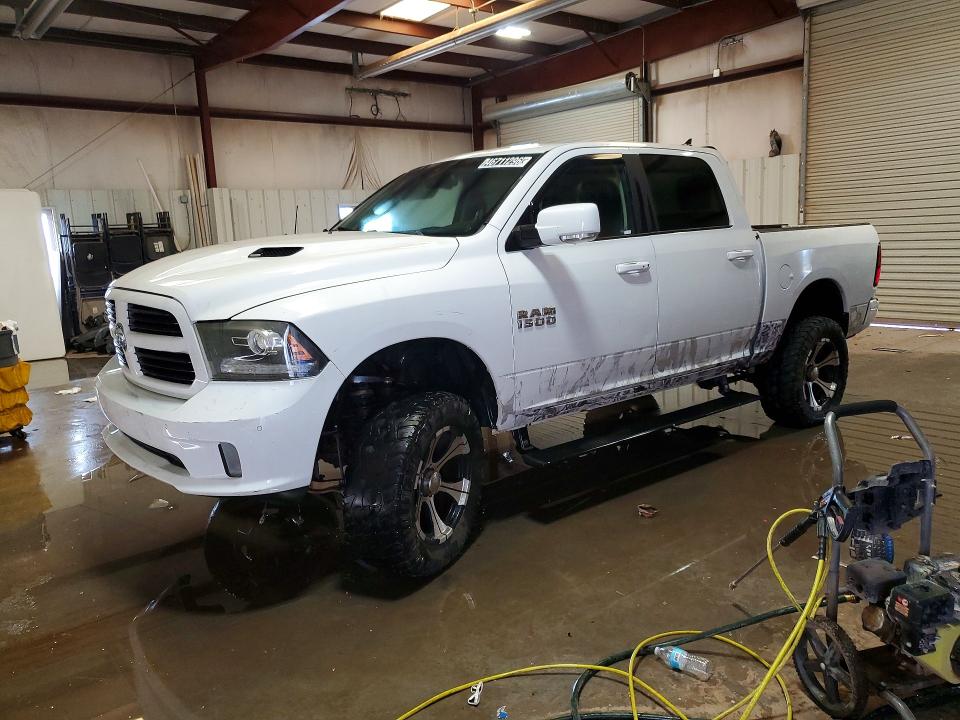 2015 Ram 1500 მანქანა იყიდება აუქციონზე, vin: 1C6RR7MT3FS558360, აუქციონის ნომერი: 46711296