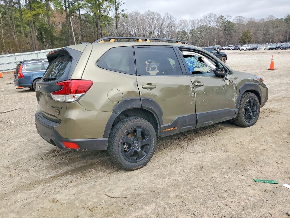 Продажа на аукционе авто 2024 Subaru Forester, vin: JF2SKAJC7RH525185, номер лота: 79808715