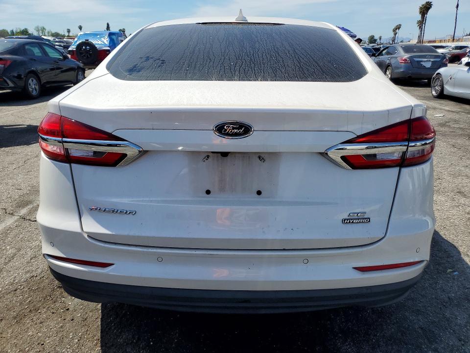 2020 Ford Fusion მანქანა იყიდება აუქციონზე, vin: 3FA6P0LU6LR228843, აუქციონის ნომერი: 47231896