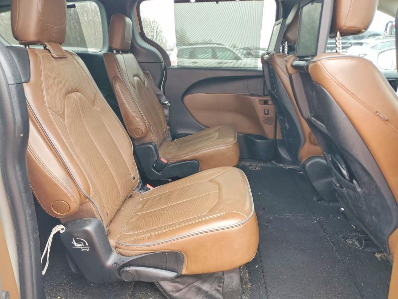 41876286 :رقم المزاد ، 2C4RC1GG2HR665815 vin ، 2017 Chrysler Pacifica مزاد بيع