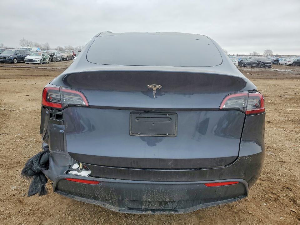 41822306 :رقم المزاد ، 7SAYGDED3RF111046 vin ، 2024 Tesla Model Y مزاد بيع