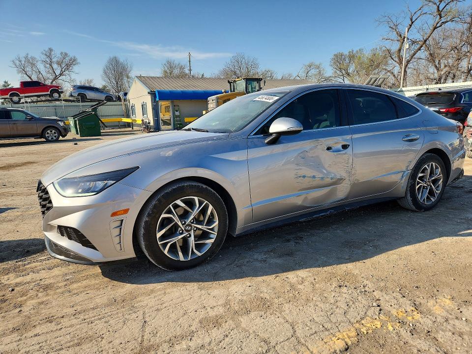 Продажа на аукционе авто 2021 Hyundai Sonata, vin: KMHL64JA5MA147730, номер лота: 45624806