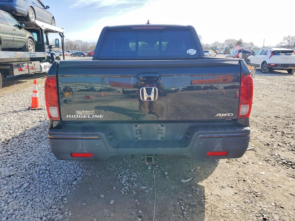 Продажа на аукционе авто 2017 Honda Ridgeline, vin: 5FPYK3F81HB002730, номер лота: 45874966