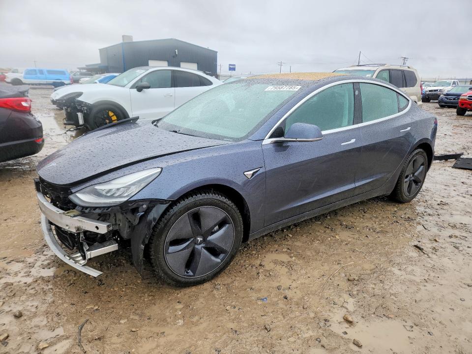 Auction sale of the 2018 Tesla Model 3, vin: 5YJ3E1EB1JF128572, lot number: 79587785