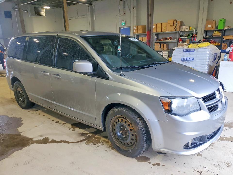 48125536 :رقم المزاد ، 2C4RDGEG8JR302699 vin ، 2018 Dodge Grand Caravan مزاد بيع