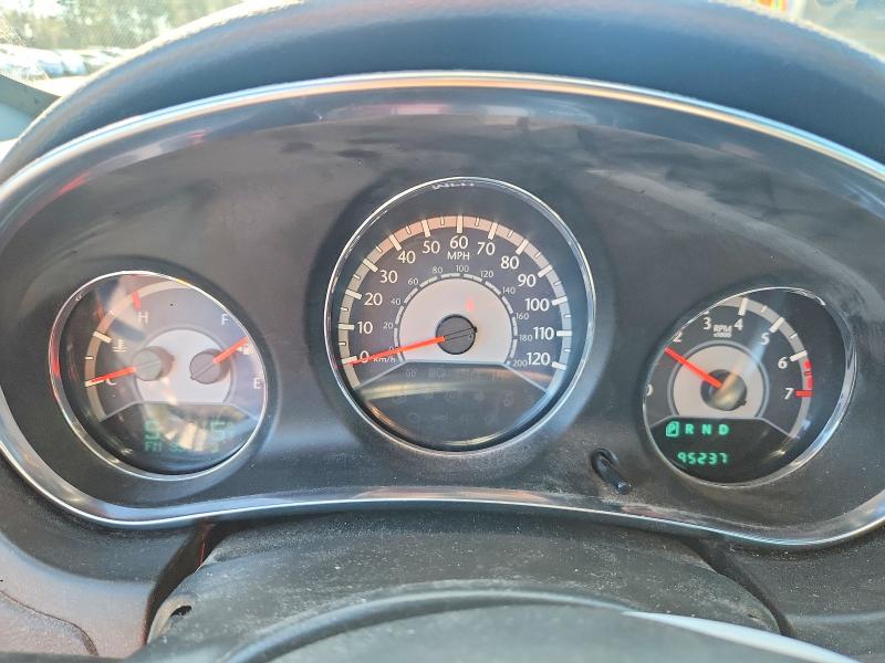Продажа на аукционе авто 2013 Chrysler 200, vin: 1C3CCBBG7DN703294, номер лота: 45601226