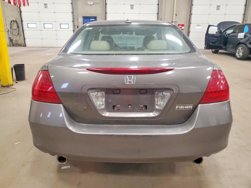 48130806 :رقم المزاد ، 1HGCM66536A000764 vin ، 2006 Hond Accord مزاد بيع