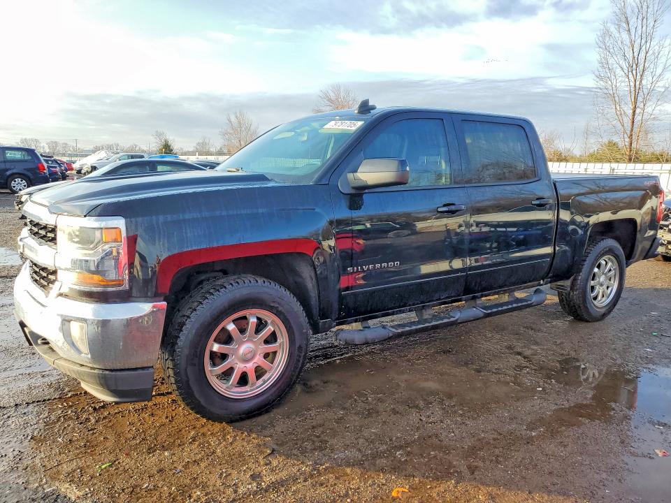Продажа на аукционе авто 2016 Chevrolet Silverado, vin: 3GCUKREC0GG271679, номер лота: 79781705