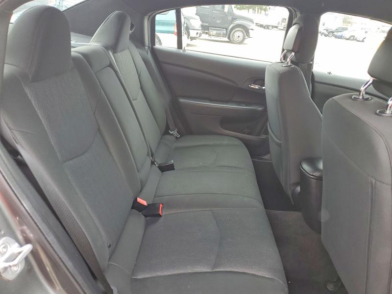 46767896 :رقم المزاد ، 1C3BC1FG9BN613061 vin ، 2011 Chrysler 200 مزاد بيع