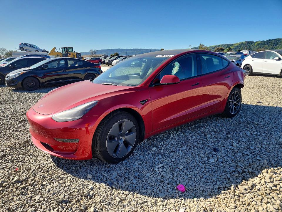 Продажа на аукционе авто 2022 Tesla Model 3, vin: 5YJ3E1EB0NF298492, номер лота: 77167365
