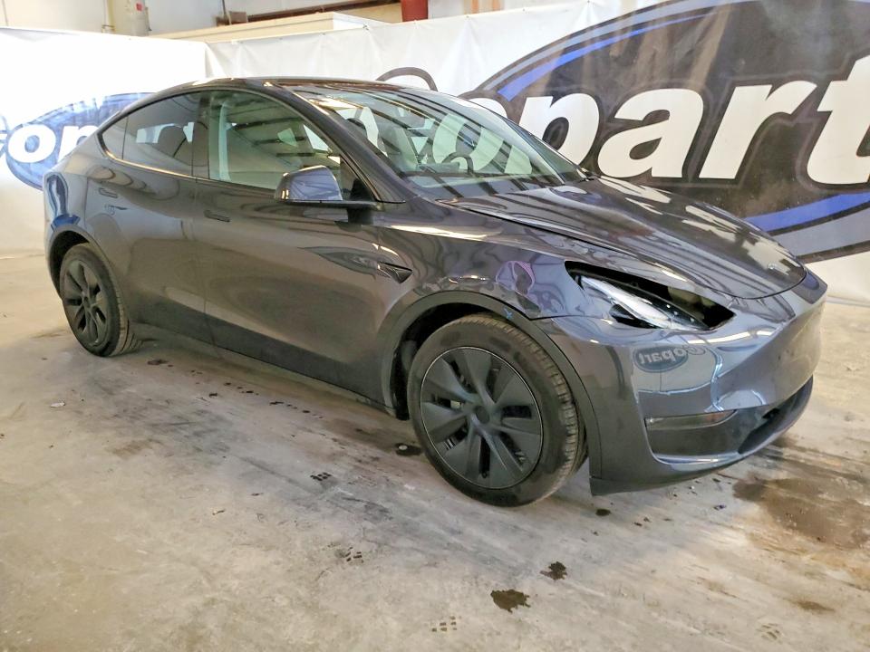 Продажа на аукционе авто 2025 Tesla Model Y, vin: 7SAYGDEE0SA366264, номер лота: 48190056