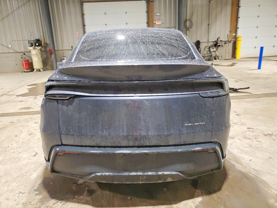 Продажа на аукционе авто 2026 Tesla Model Y, vin: 7SAYGDEE4TA443400, номер лота: 46140986