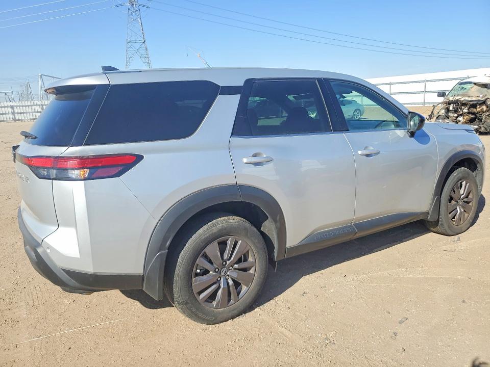 45954876 :رقم المزاد ، 5N1DR3AA8PC275832 vin ، 2023 Nissan Pathfinder مزاد بيع