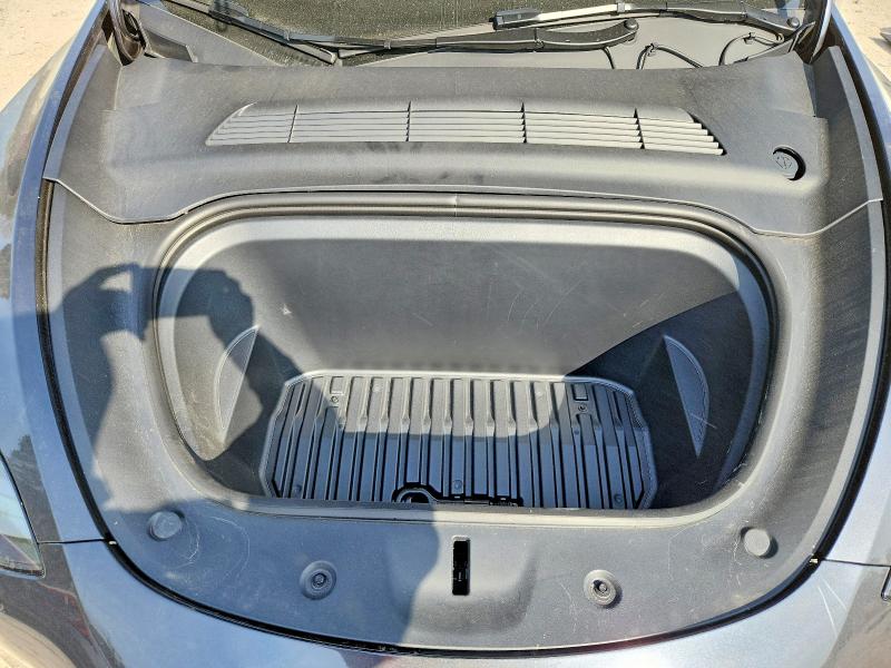 Продаж на аукціоні авто 2025 Tesla Model Y, vin: 7SAYGDED3SF280196, номер лоту: 46656846