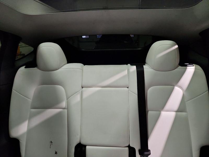 77600375 :رقم المزاد ، 7SAYGDEF5NF465338 vin ، 2022 Tesla Model Y مزاد بيع