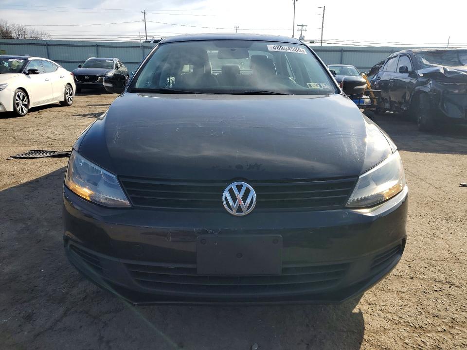 2011 Volkswagen Jetta მანქანა იყიდება აუქციონზე, vin: 3VWDZ7AJ5BM036738, აუქციონის ნომერი: 46954536