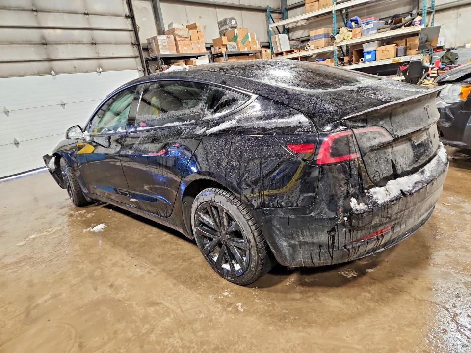 Продаж на аукціоні авто 2022 Tesla Model 3, vin: 5YJ3E1EA1NF332303, номер лоту: 45612976