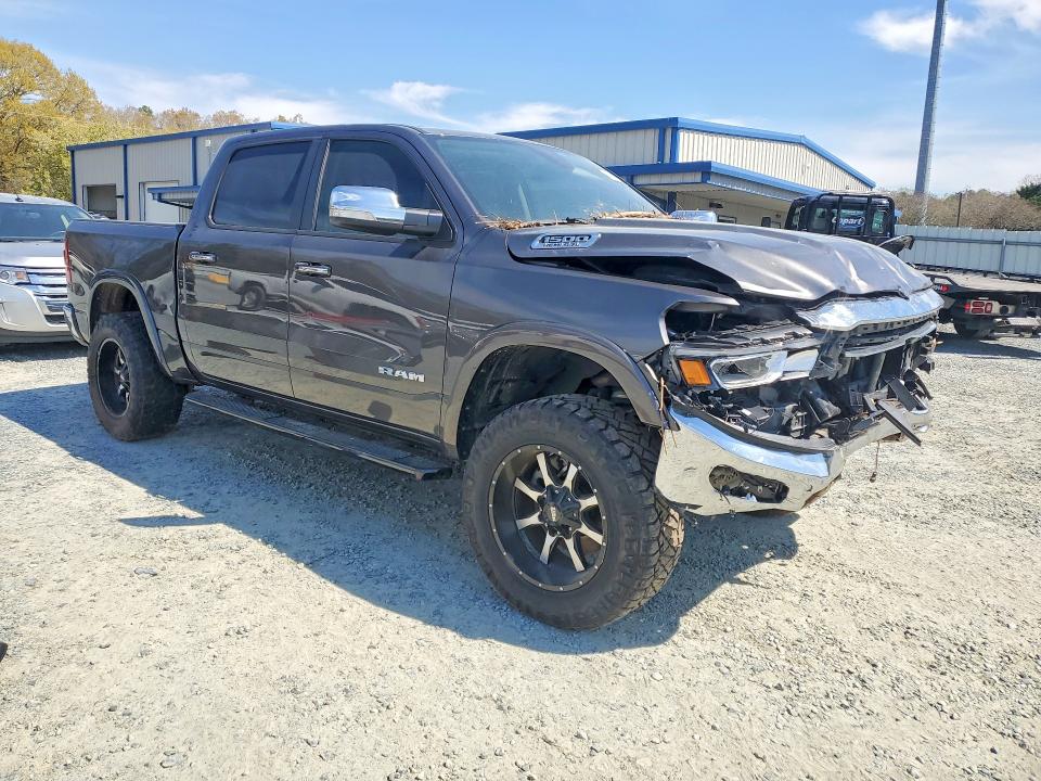 46915566 :رقم المزاد ، 1C6RREJT7LN390564 vin ، 2020 Ram 1500 مزاد بيع
