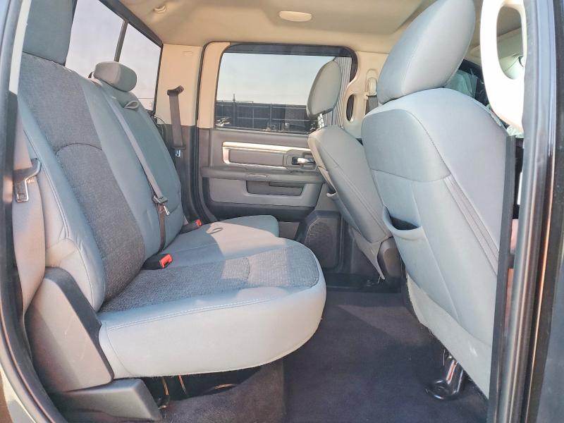 45844176 :رقم المزاد ، 3C6RR7LT8HG523177 vin ، 2017 Ram 1500 مزاد بيع