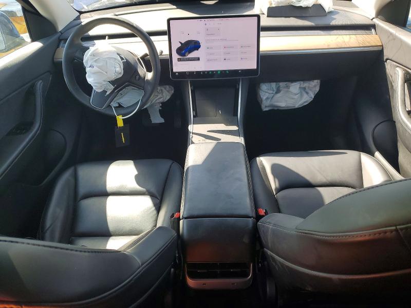 45552026 :رقم المزاد ، 5YJYGDED4MF116536 vin ، 2021 Tesla Model Y مزاد بيع
