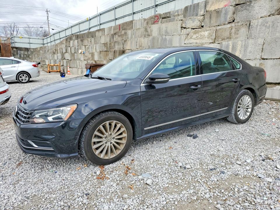 2017 Volkswagen Passat მანქანა იყიდება აუქციონზე, vin: 1VWBT7A38HC013619, აუქციონის ნომერი: 46509546