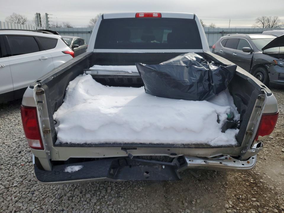 46371066 :رقم المزاد ، 3C6RR7KT9HG564046 vin ، 2017 Ram 1500 مزاد بيع