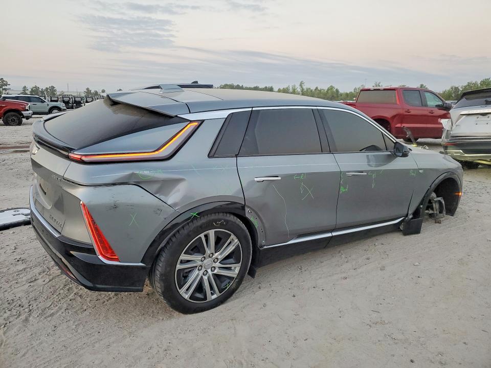 2024 Cadillac Lyriq მანქანა იყიდება აუქციონზე, vin: 1GYKPMRK8RZ140610, აუქციონის ნომერი: 47947086