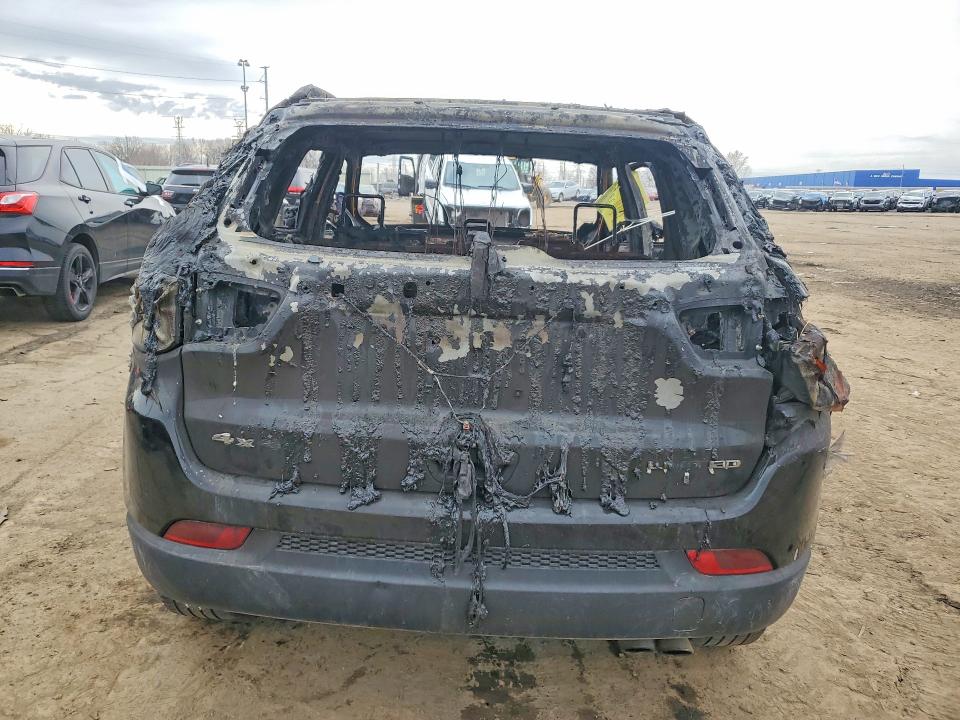 47404236 :رقم المزاد ، 3C4NJDCB0NT173292 vin ، 2022 Jeep Compass مزاد بيع