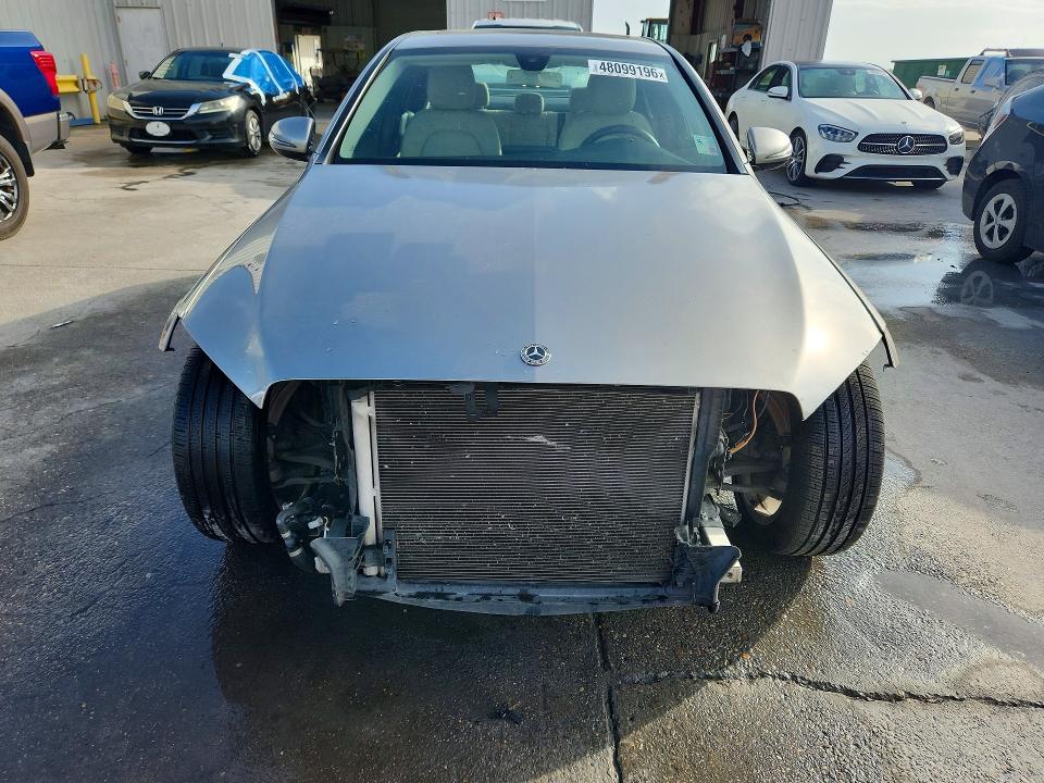 Продажа на аукционе авто 2019 Mercedes-benz C, vin: 55SWF8DB4KU289342, номер лота: 48099196
