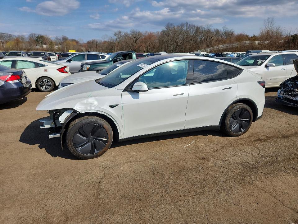 Продаж на аукціоні авто 2026 Tesla Model Y, vin: 7SAYGDED4TA415636, номер лоту: 46437366