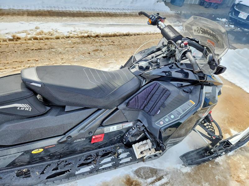 Продажа на аукционе авто 2019 Ski-doo Snowmobile, vin: 2BPSMXKEXKV000036, номер лота: 46147426