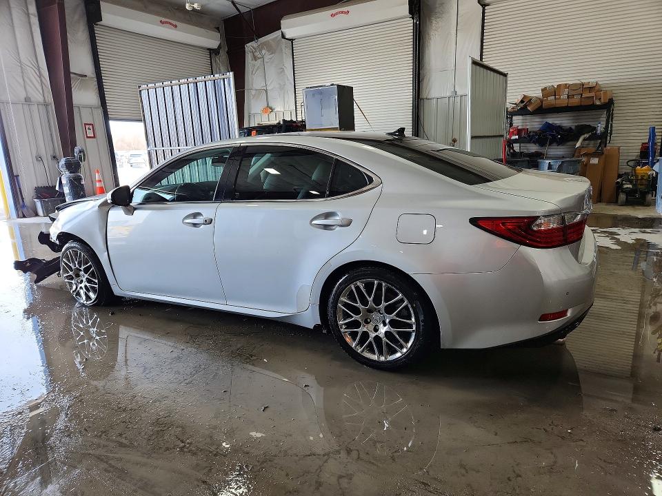 46106106 :رقم المزاد ، JTHBK1GG1D2005955 vin ، 2013 Lexus Es 350 مزاد بيع