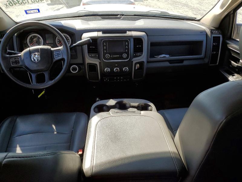 46015346 :رقم المزاد ، 3C7WRNEL8FG602068 vin ، 2015 Ram 5500 مزاد بيع
