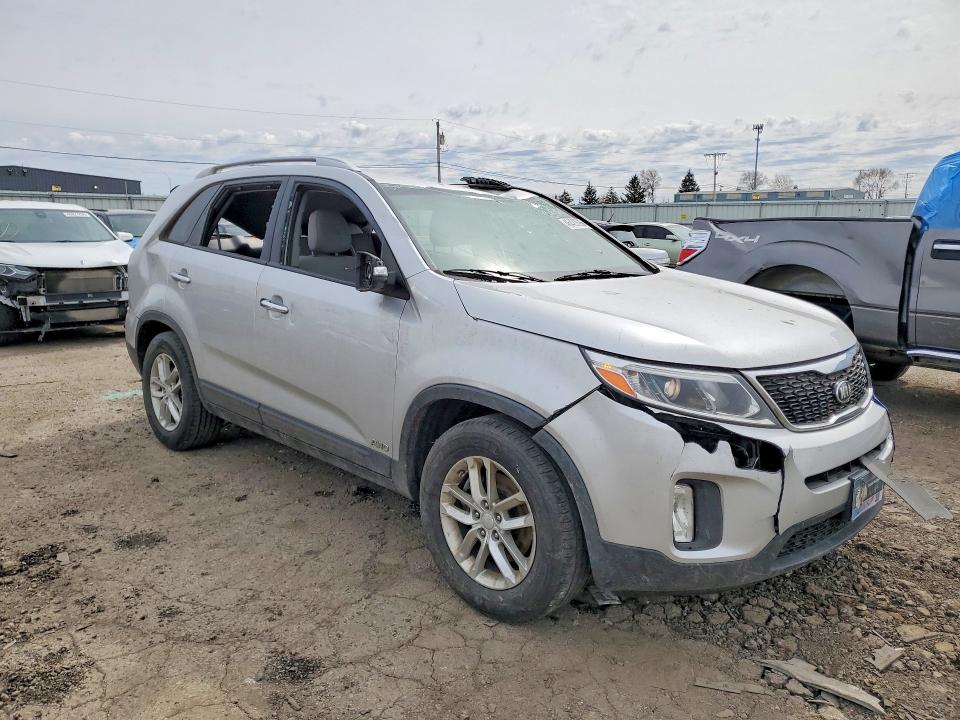 46420696 :رقم المزاد ، 5XYKTCA63FG552096 vin ، 2015 Kia Sorento مزاد بيع