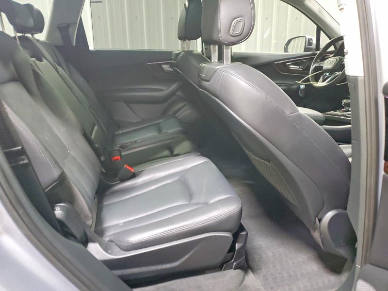 45656966 :رقم المزاد ، WA1VAAF78JD029764 vin ، 2018 Audi Q7 مزاد بيع