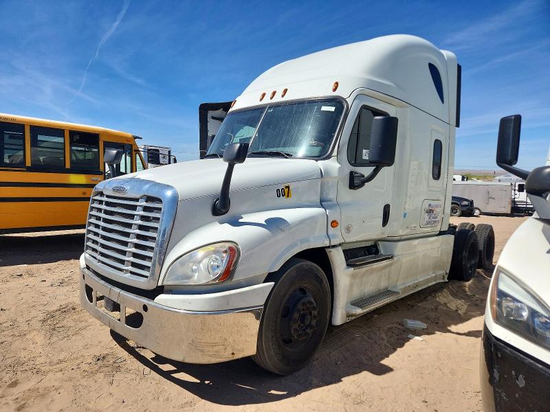 2018 Freightliner Cascadia 125 მანქანა იყიდება აუქციონზე, vin: 3AKJGLDR2JDJU7223, აუქციონის ნომერი: 41627716