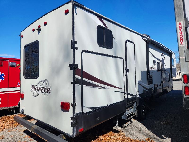 2018 Heartland Rv Pioneer მანქანა იყიდება აუქციონზე, vin: 5SFRG372XJE362821, აუქციონის ნომერი: 74752775
